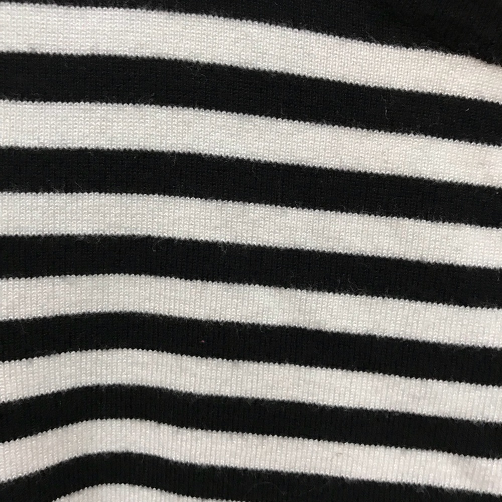 BOGO Rue 21 t shirt cutout back striped - Picture 4 of 4